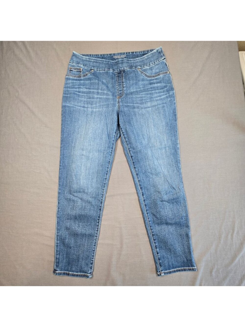 Chicos Womens 10R 1.5 Jegging Ankle Pants Blue Stretch Denim Casual Medium Wash